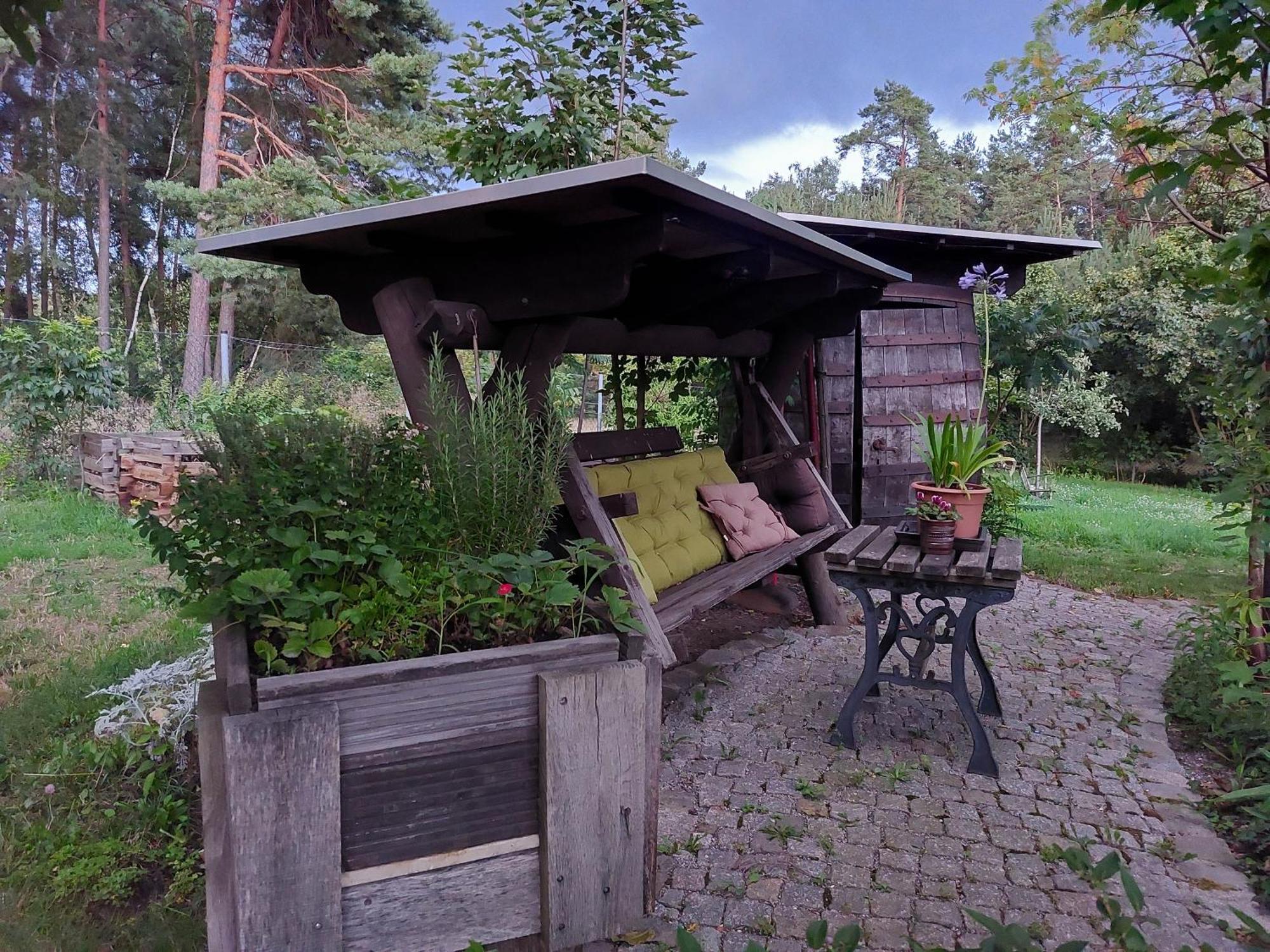 Ferienwohnung Gnubbel Am Wald Weisswasser Exterior foto